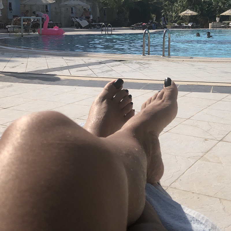 HAPPYFEET creator